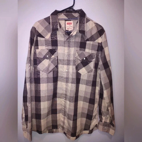 Levi's Other - Vintage Levi's men's size L long sleeve shirt pearl snaps pockets western cowboy